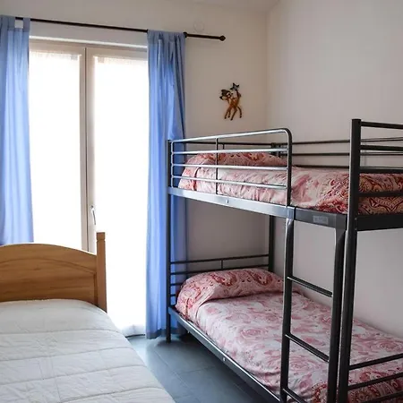Ferienhaus Affitti Case Nuove A 450metri Dal Mare In Centro Citta'