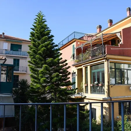 Vakantiehuis Affitti Case Nuove A 450metri Dal Mare In Centro Citta' Sestri Levante